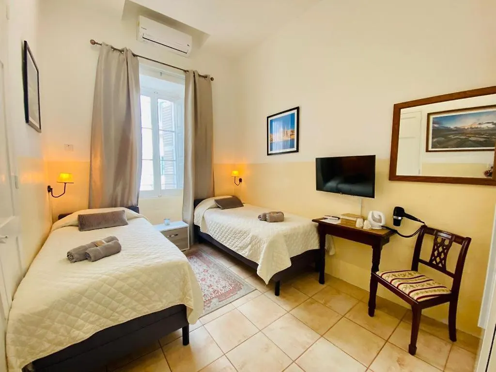 The Maltese Sun Hotel Sliema Guest house