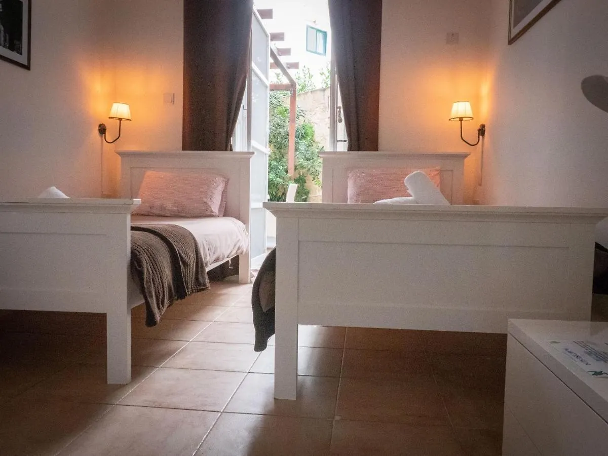 The Maltese Sun Hotel Sliema Guest house